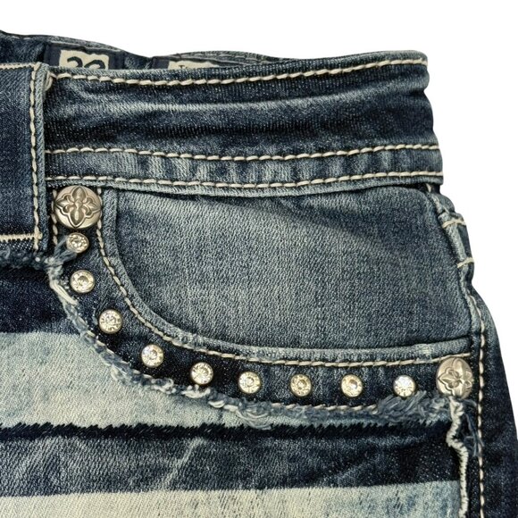 Miss Me American Flag Stars Stripes Shorts Blue Denim Cut Off Rhinestone Size 29 - Picture 3 of 12
